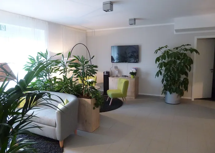 Adapt - Adlershof Lejlighedshotel 4*