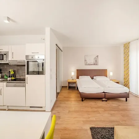 Adapt - Adlershof 4* 베를린