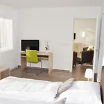 Adapt - Adlershof 4*
