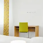 Adapt - Adlershof 4*