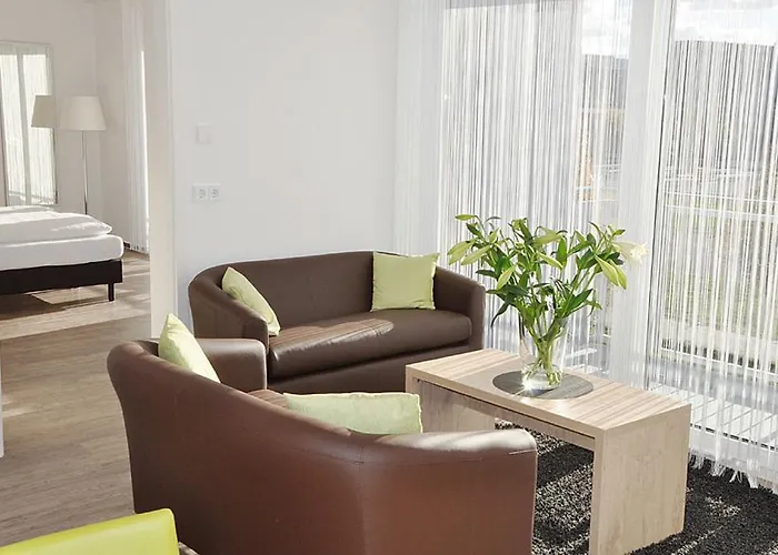 Adapt - Adlershof Aparthotel 4*